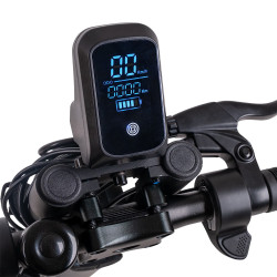 Système de propulsion électrique pour fauteuil roulant avec barre pour les repose-pieds