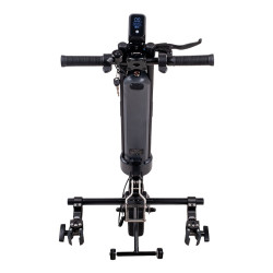 Système de propulsion électrique pour fauteuil roulant avec barre pour les repose-pieds