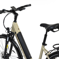Vélo électrique de ville avec 9 vitesses et selle en gel confortable - Autonomie de 100 km