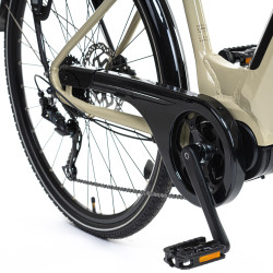 Vélo électrique de ville avec 9 vitesses et selle en gel confortable - Autonomie de 100 km