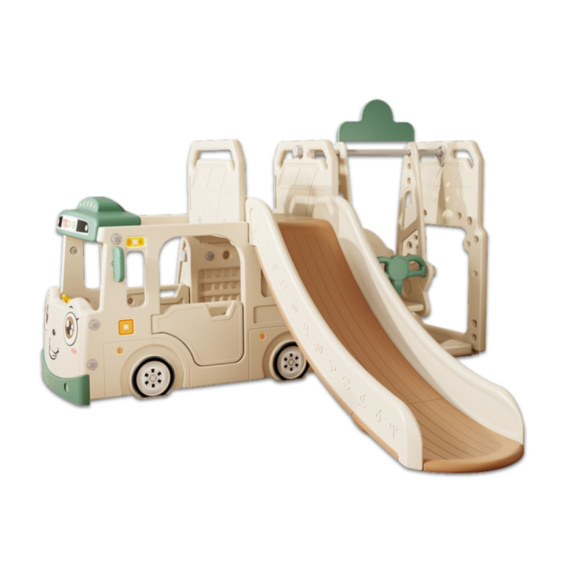 Aire de jeux pour enfant en forme de camion