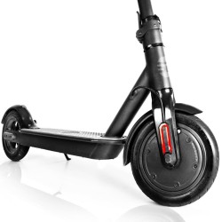 Trottinette électrique TORCH BASIC 250W roues tubeless et freins à disques