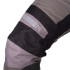 Pantalon de moto coupe-vent avec doublure thermique amovibles et protections certifiés retirables