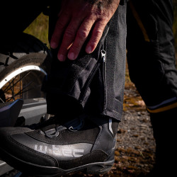 Pantalon de moto d'été pour hommes avec trous d'aération et protections certifiées amovibles