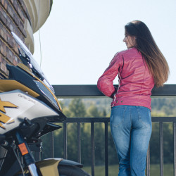 Jean de moto pour femmes avec poches et passants de ceinture - Denim de moto résistant avec de l'aramide