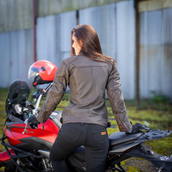 Veste de moto en cuir pour femmes avec protections CE et sangle d'ajustement
