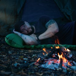 Tapis gonflable en nylon pour 1 personne - Le matelas gonflable parfait pour un sommeil confortable en voyage