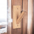 Porte-manteau en bois pour sauna et établissements de relaxation - Support pour serviettes et peignoirs