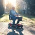 Scooter de mobilité à quatre roues - Scooter pour personne à mobilité réduite