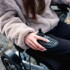 Fauteuil roulant électrique avec 2 batteries - capacité de 130 kg