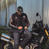 Casque de moto et de scooter ultra design et confort - Noir brillant