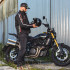 Casque de moto et de scooter ultra design et confort - Noir brillant