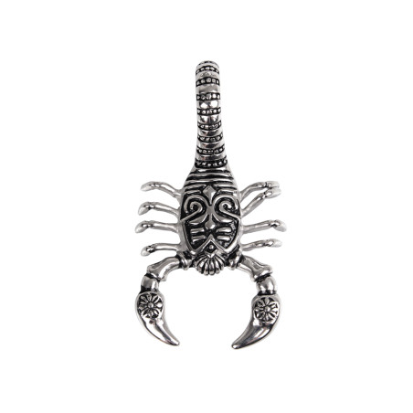 Pendentif en acier en forme de scorpion