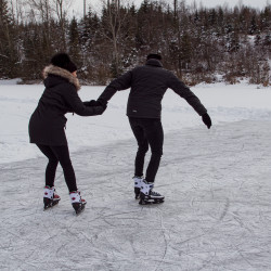 Patins 2-en-1 - Lames à roulettes et à glace - Rouge