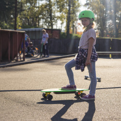 Longboard électrique avec télécommande Bluetooth - Noir et Orange